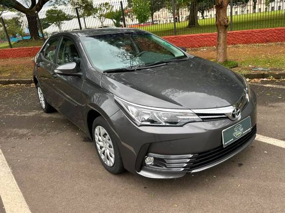 TOYOTA COROLLA 1.8 GLI 16V FLEX 4P AUTOMÁTICO TOYOTA COROLLA 1.8 GLI 16V FLEX 4P AUTOMÁTICO